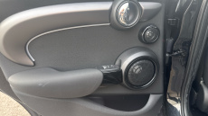 MINI Hatchback 1.5 Cooper Exclusive 5dr Auto Petrol Hatchback